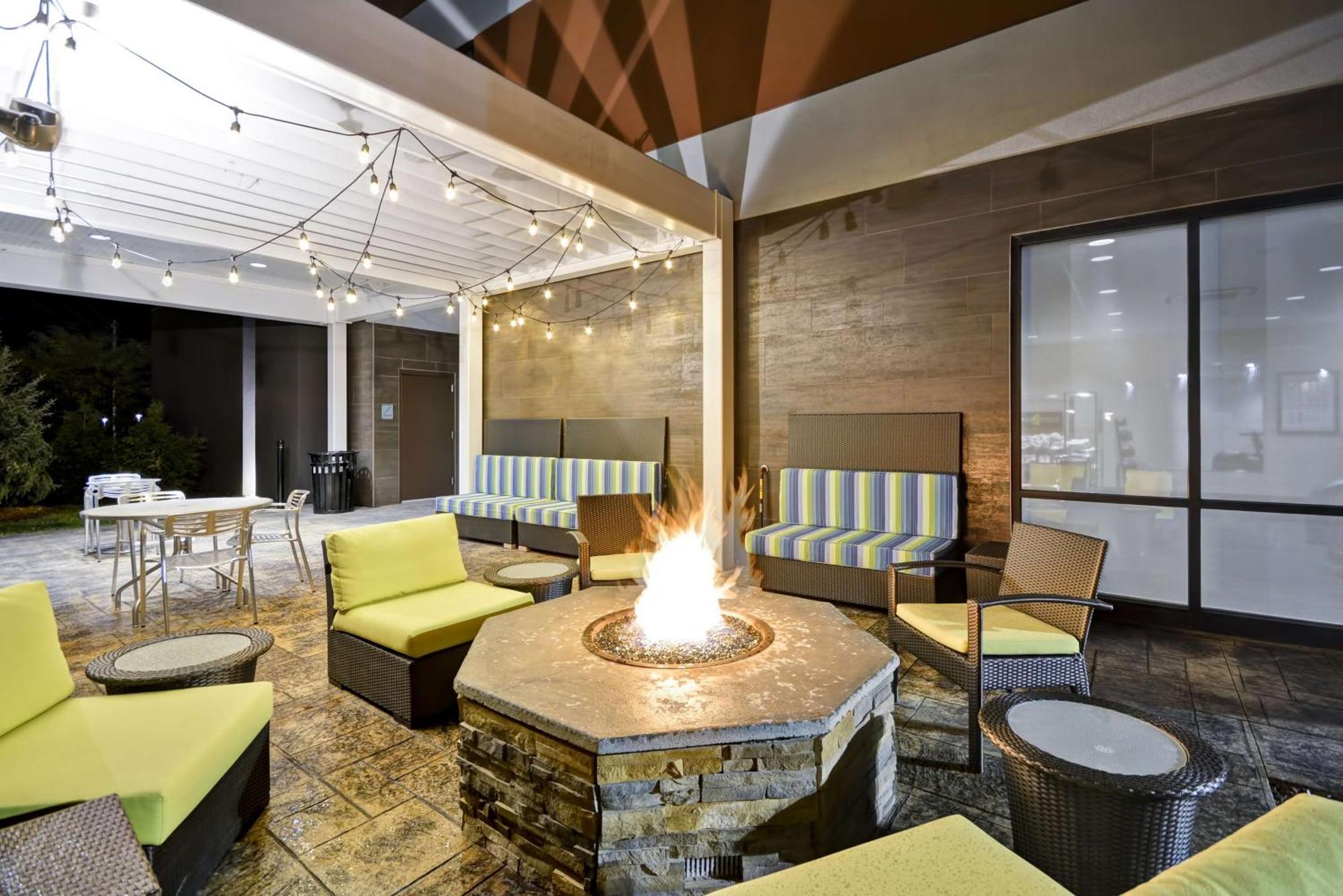 Home2 Suites By Hilton אוסווגו מראה חיצוני תמונה